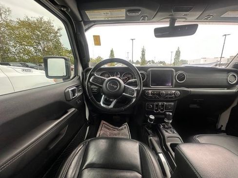 Used 2022 Jeep Gladiator Overland w/ Popular Equipment Package AWD/4WD image 21