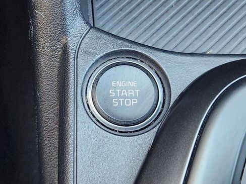 Used 2025 Kia K4 LXS image 19