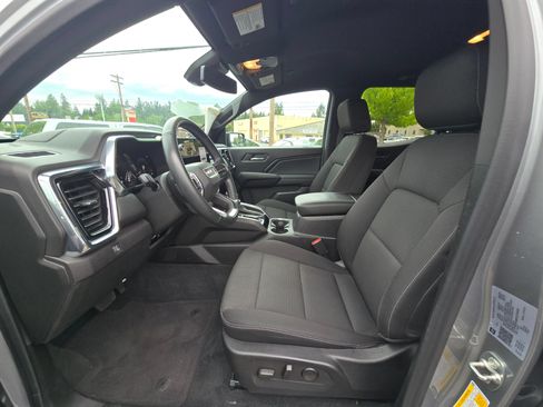 Used 2024 GMC Canyon Elevation w/ Convenience Package RWD image 21