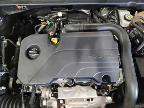 Used 2022 Chevrolet Malibu LS w/ Driver Confidence Package II FWD image 30