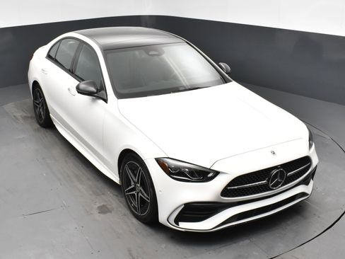 Used 2023 Mercedes-Benz C 300 4MATIC Sedan image 16