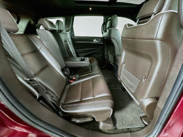 Used 2018 Jeep Grand Cherokee Overland AWD/4WD image 33