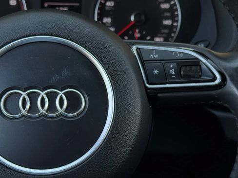 Used 2017 Audi Q3 2.0T Premium FWD image 29