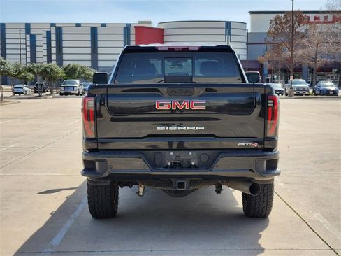 Used 2024 GMC Sierra 2500 AT4 w/ AT4 Premium Plus Package image 6