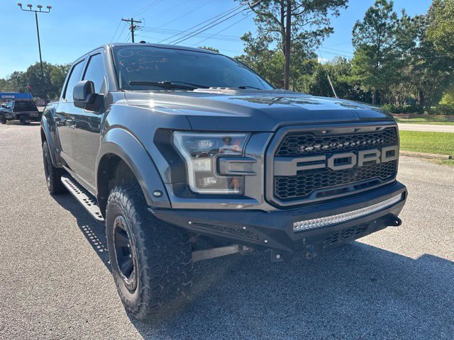 Used 2017 Ford F150 Raptor w/ Equipment Group 802A Luxury AWD/4WD image 2