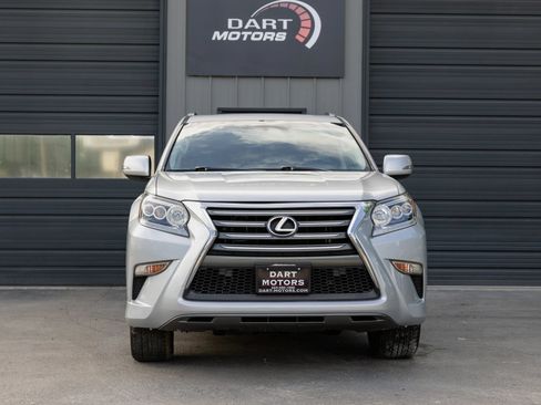Used 2015 Lexus GX 460 w/ Navigation Package AWD/4WD image 2