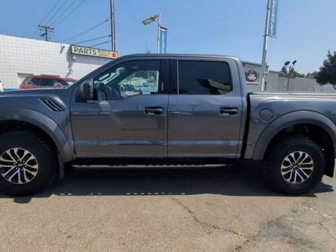 Used 2019 Ford F150 Raptor AWD/4WD image 5
