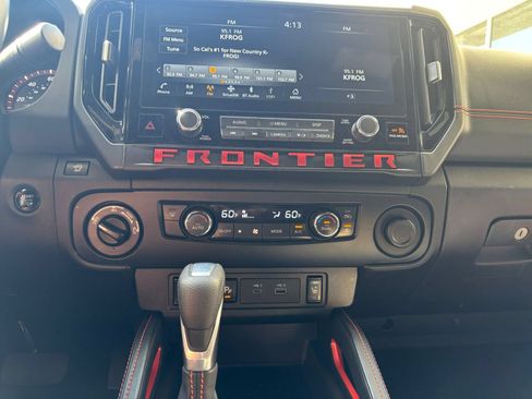 Used 2026 Nissan Frontier PRO-4X AWD/4WD image 14