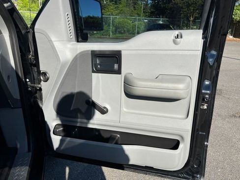 Used 2008 Ford F150 XL RWD image 29