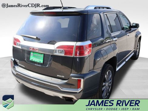 Used 2017 GMC Terrain Denali AWD/4WD image 5