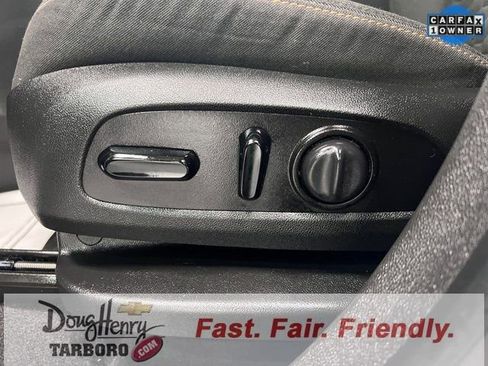 Used 2020 Chevrolet Equinox LT image 28