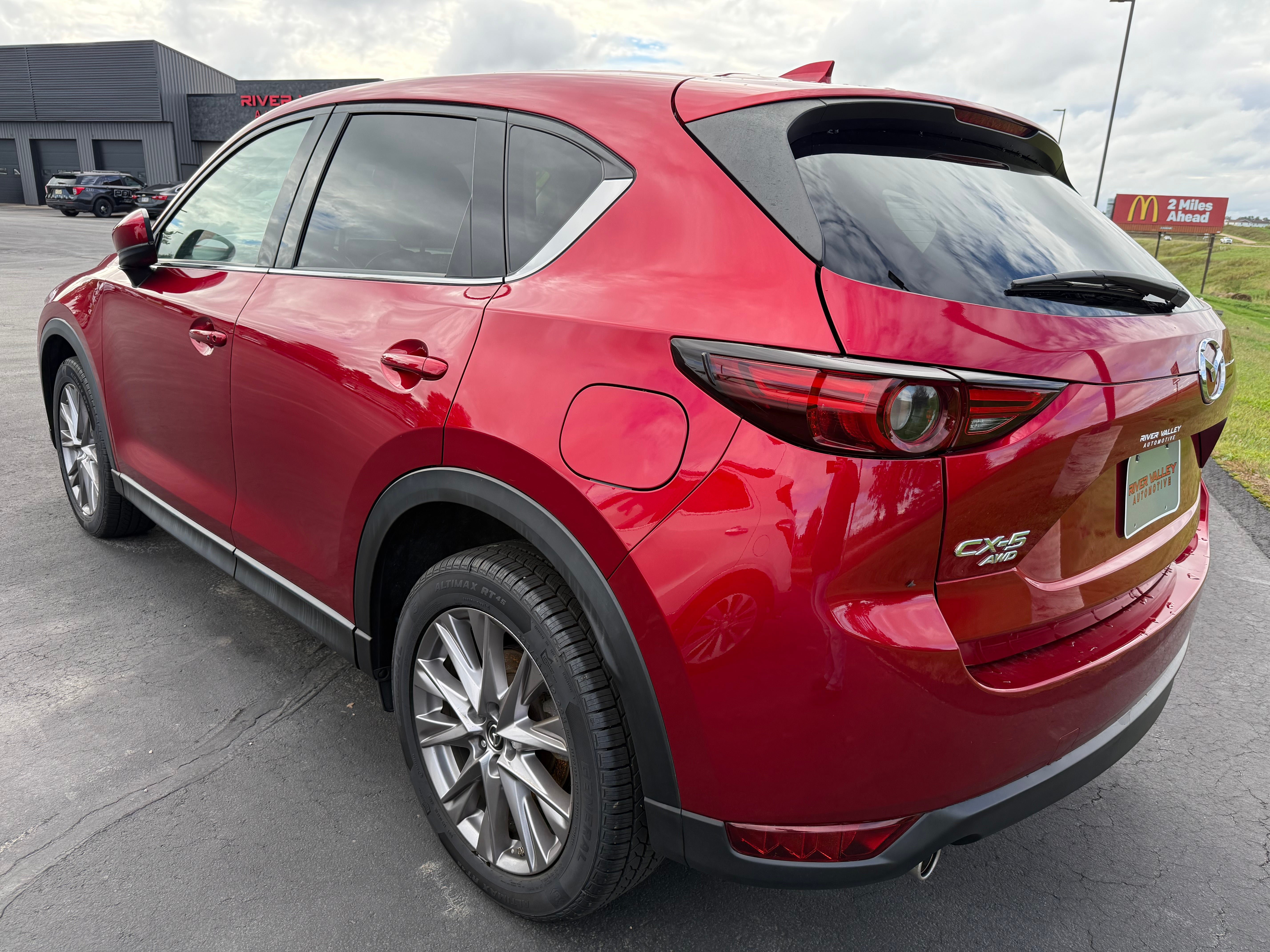 Used 2019 MAZDA CX-5 Grand Touring w/ GT Premium Package AWD/4WD image 4