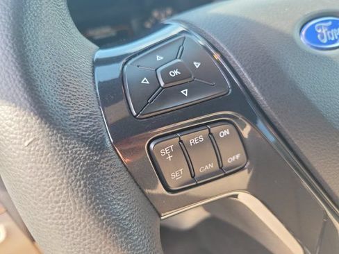 Certified 2018 Ford Explorer XLT FWD image 24