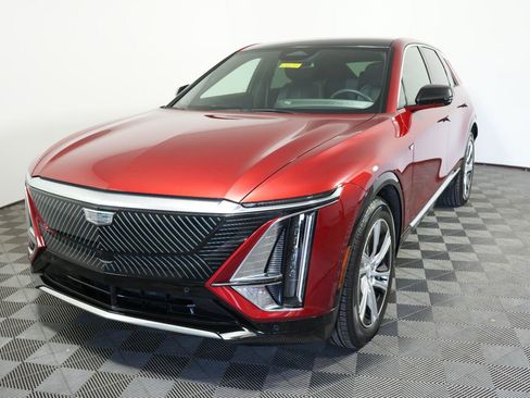Used 2024 Cadillac Lyriq Tech w/ LPO, Floor Liner Package AWD/4WD image 1
