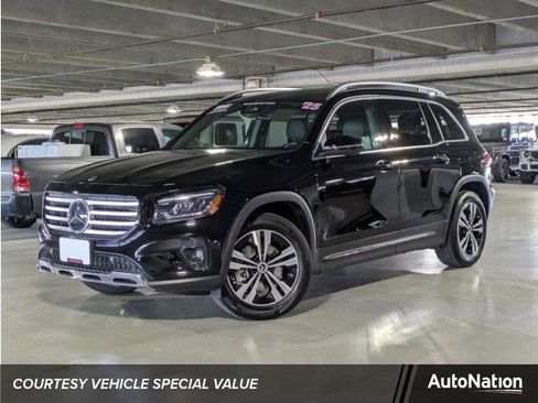 Certified 2025 Mercedes-Benz GLB 250 GLB 250 image 1