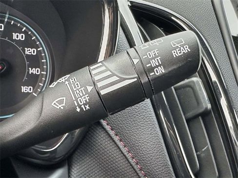 Certified 2022 Chevrolet Equinox RS w/ RS Leather Package image 38