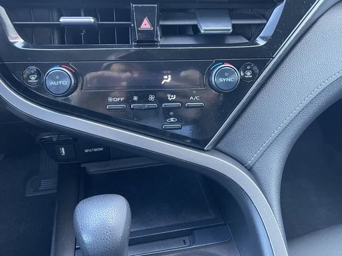 Used 2024 Toyota Camry LE FWD image 29