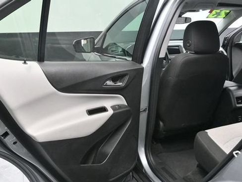 Used 2023 Chevrolet Equinox LT w/ Driver Convenience Package AWD/4WD image 29