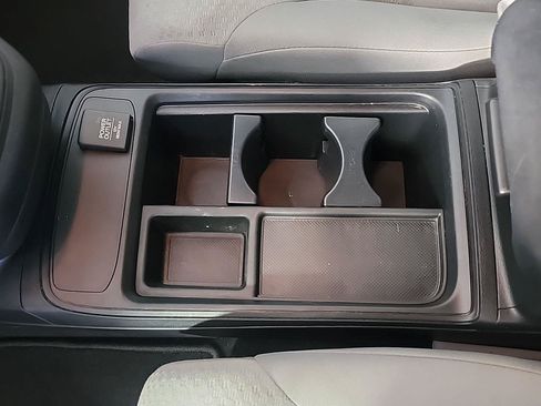 Used 2016 Honda CR-V SE image 31