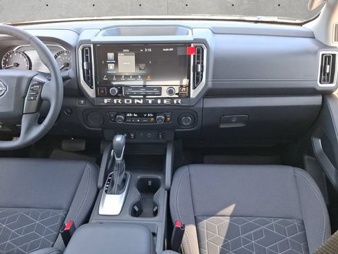 New 2026 Nissan Frontier SV RWD image 4