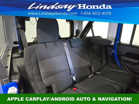 Used 2021 Jeep Wrangler Unlimited Sport AWD/4WD image 9