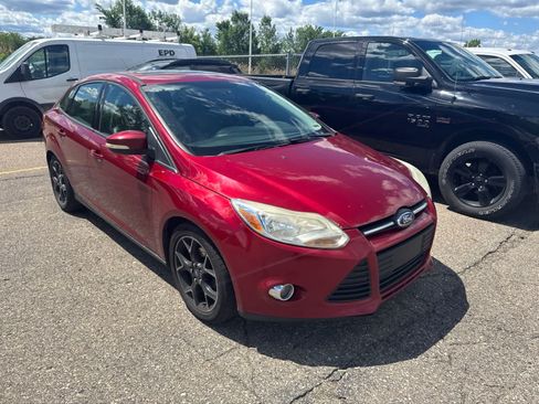 Used 2013 Ford Focus SE FWD image 6