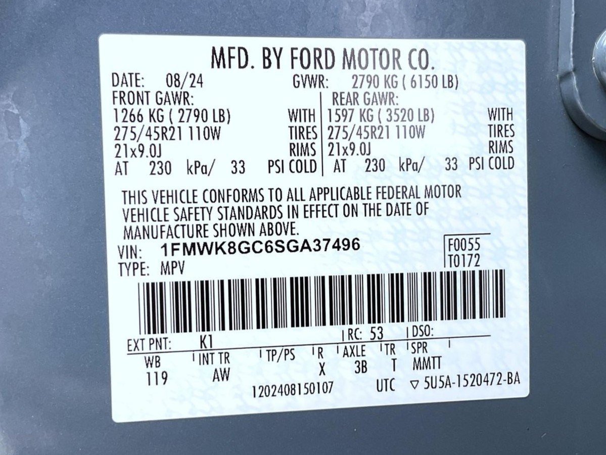 Used 2025 Ford Explorer ST AWD/4WD image 28