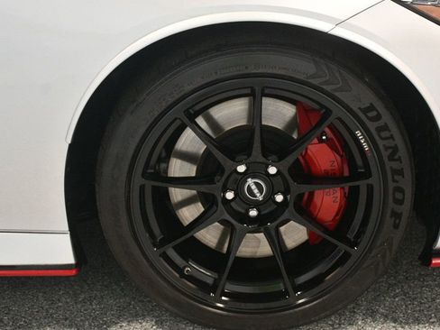 Used 2024 Nissan Z NISMO w/ Floor Mat Package RWD image 21