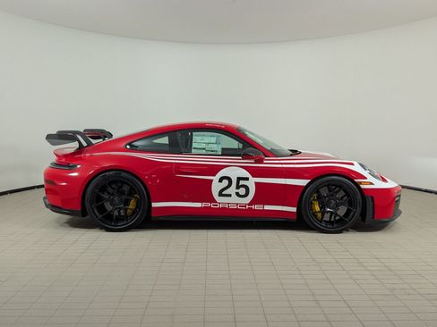 New 2026 Porsche 911 GT3 RWD image 8