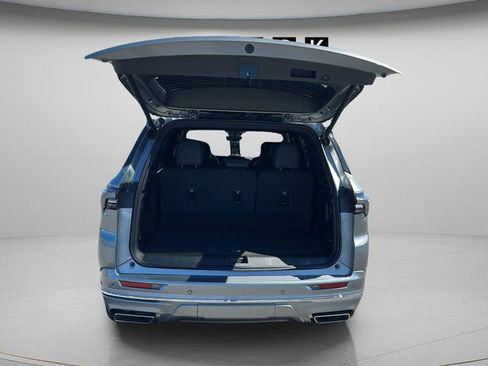 New 2026 Buick Enclave Avenir w/ Super Cruise Package image 12