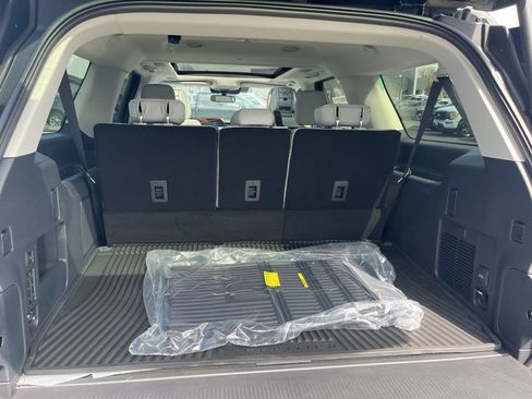 New 2026 Ford Expedition Max Platinum w/ Platinum Ultimate Package AWD/4WD image 15