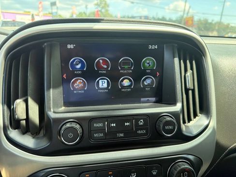 Used 2016 GMC Canyon SLT w/ Driver Alert Package RWD image 24
