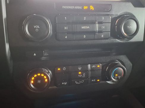 Used 2018 Ford F150 XL w/ Equipment Group 101A Mid AWD/4WD image 17