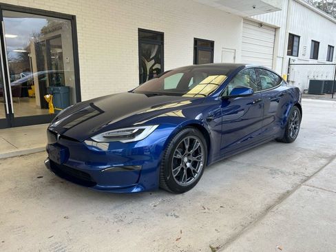 Used 2021 Tesla Model S Plaid image 1