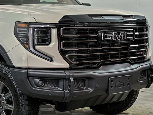 New 2026 GMC Sierra 1500 AT4X w/ LPO, Black Badging Package AWD/4WD image 2