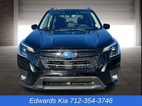 Used 2024 Subaru Forester Premium image 10