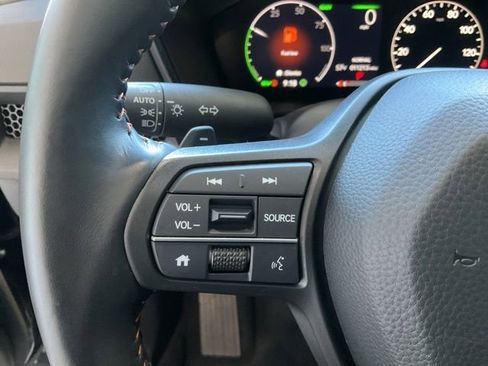 Certified 2025 Honda CR-V Sport image 11