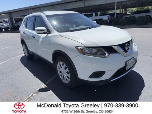 Used 2016 Nissan Rogue S AWD/4WD image 2