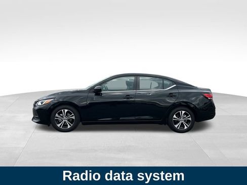 Used 2021 Nissan Sentra SV image 2