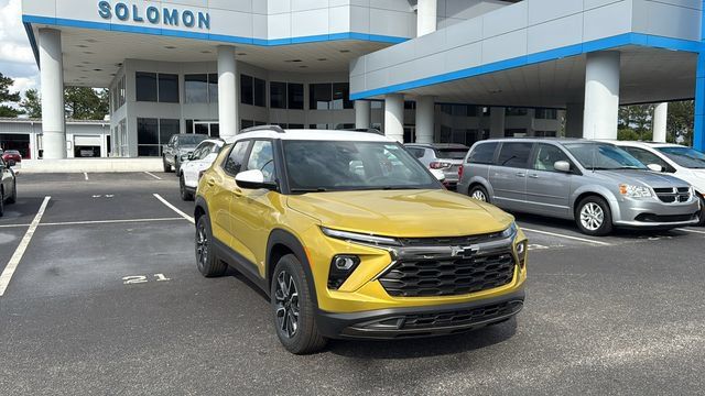 New 2025 Chevrolet TrailBlazer ACTIV FWD image 1