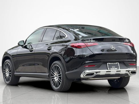 New 2026 Mercedes-Benz GLC 300 4MATIC image 3