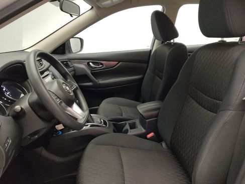 Used 2017 Nissan Rogue S image 17