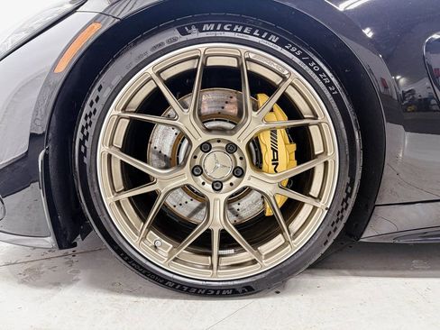 Used 2025 Mercedes-Benz AMG GT 63 image 37