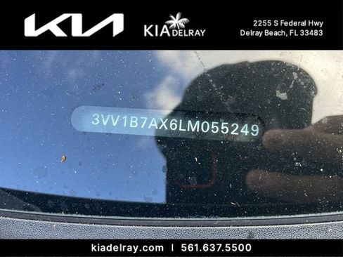 Used 2020 Volkswagen Tiguan S image 5