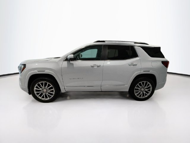 Used 2026 GMC Terrain Denali AWD/4WD image 4
