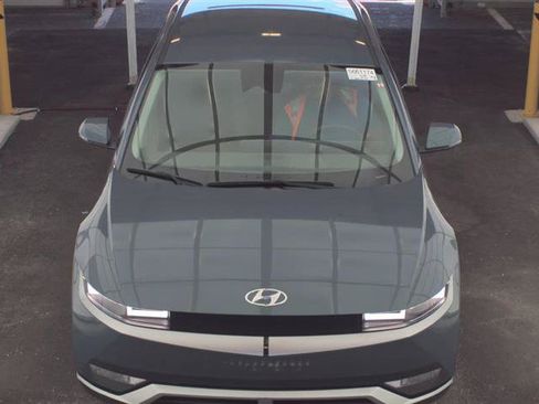 Used 2024 Hyundai Ioniq 5 SEL RWD image 2