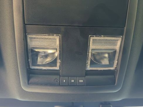 Used 2023 Dodge Challenger R/T w/ Blacktop Package image 10