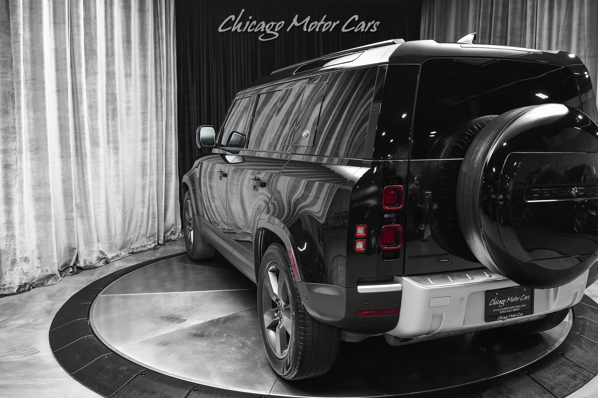 Used 2023 Land Rover Defender 110 SE AWD/4WD image 46
