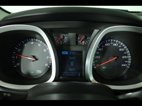 Used 2017 Chevrolet Equinox LS image 20