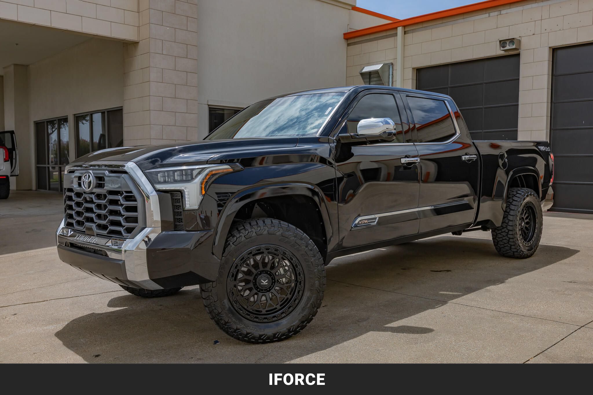 Used 2023 Toyota Tundra 1794 Edition w/ TRD Off-Road Package AWD/4WD image 5